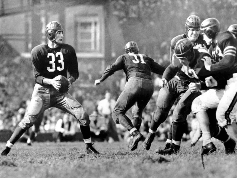 Washington Redskins quarterback Sammy Baugh