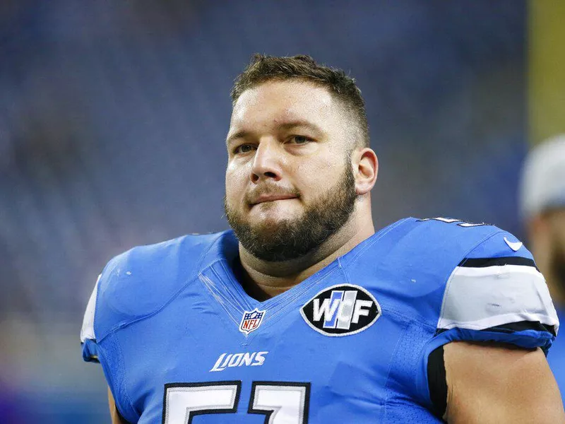 Detroit Lions center Dominic Raiola