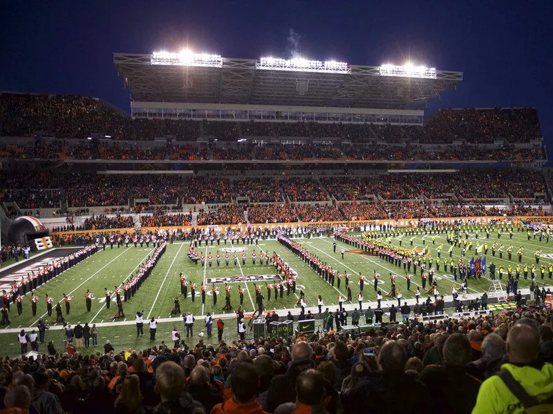 Oregon State and Oregon marching band