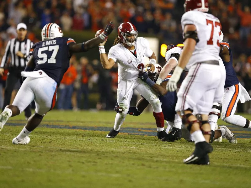 Jalen Hurts sacked in 2017 Iron Bowl against Auburn