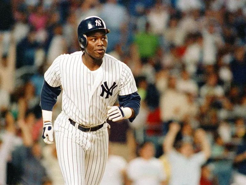 Mel Hall playing for the New York Yankees