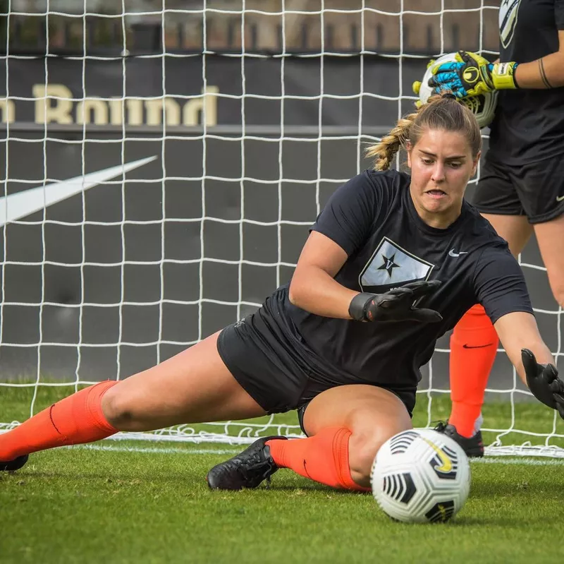 Sarah Fuller blocking a goal