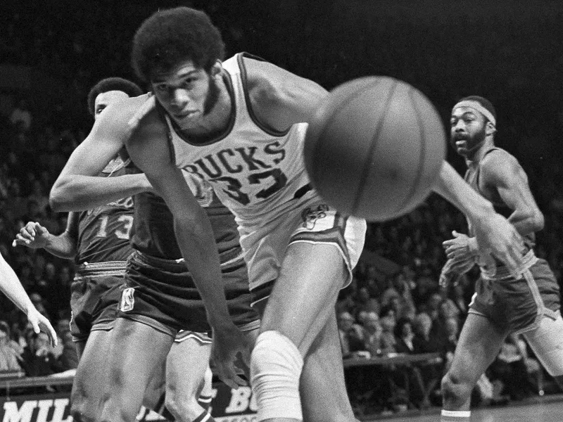 Kareem Abdul-Jabbar, Lew Alcindor