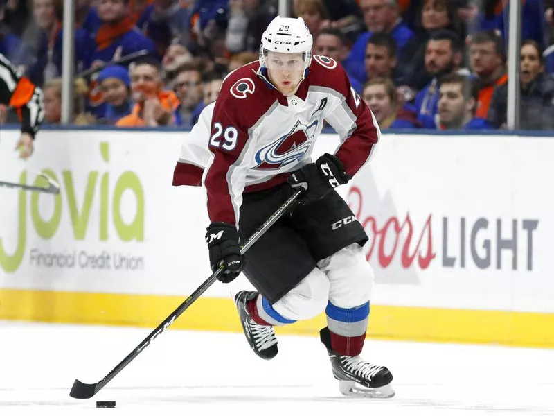 Colorado Avalanche Center Nathan MacKinnon