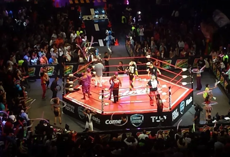 Los Villanos vs. Los Psycho Circus