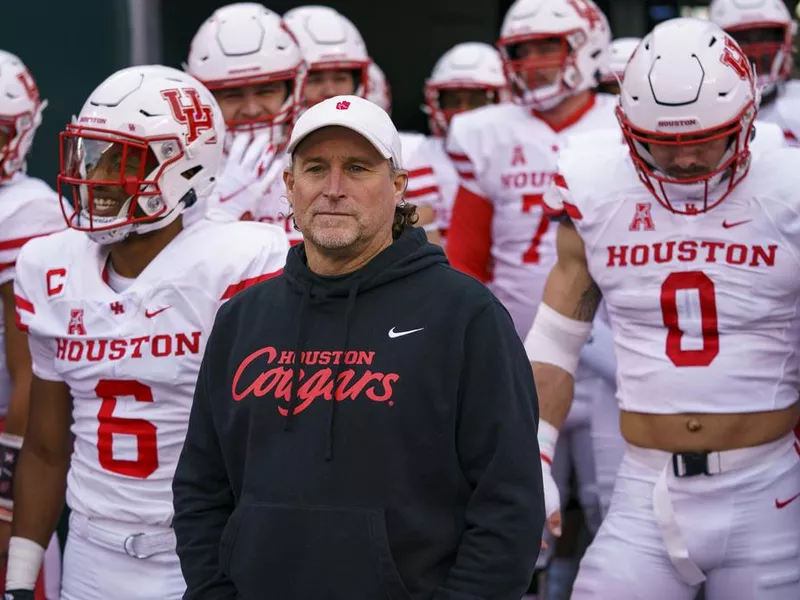 Houston head coach Dana Holgorsen