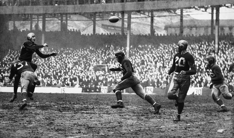 Sam Baugh passing for the Washington Redskins