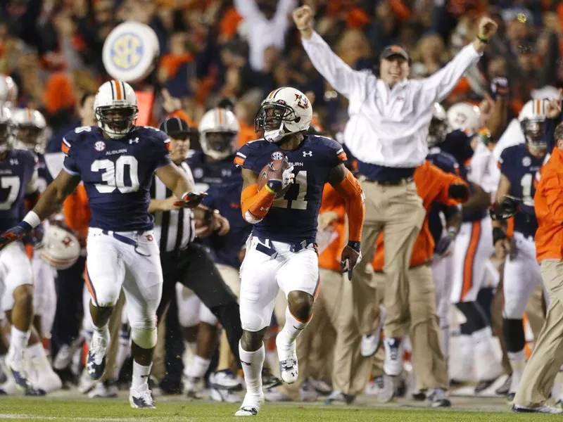 Chris Davis runs back Kick Six in 2013