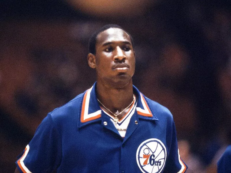 Philadelphia 76ers center Darryl Dawkins