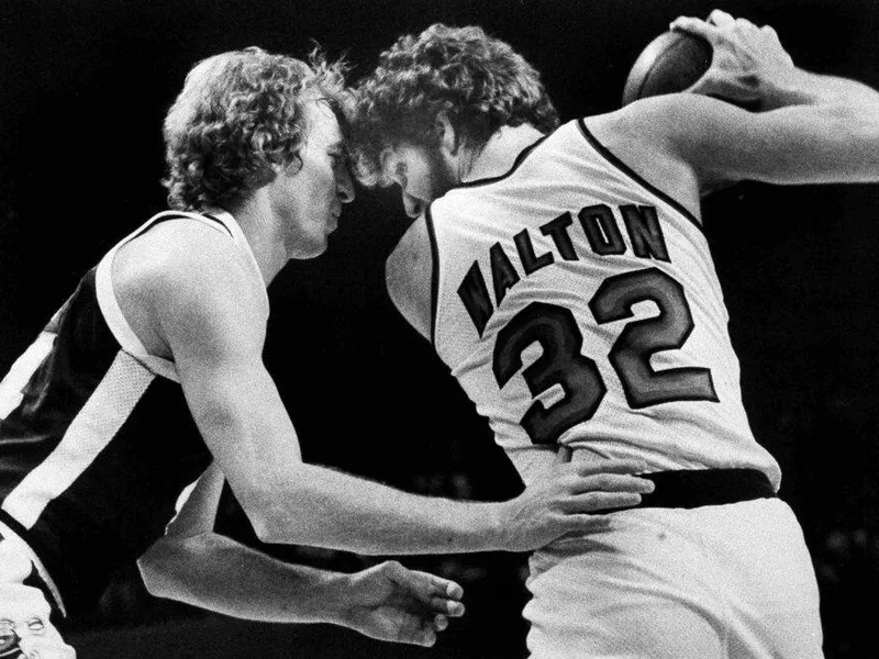 Dan Issel defends Bill Walton