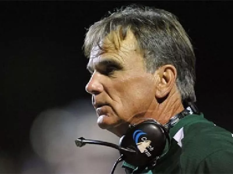 De La Salle head coach Bob Ladouceur