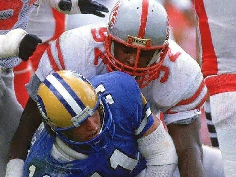 Memphis Showboats defensive end Reggie White