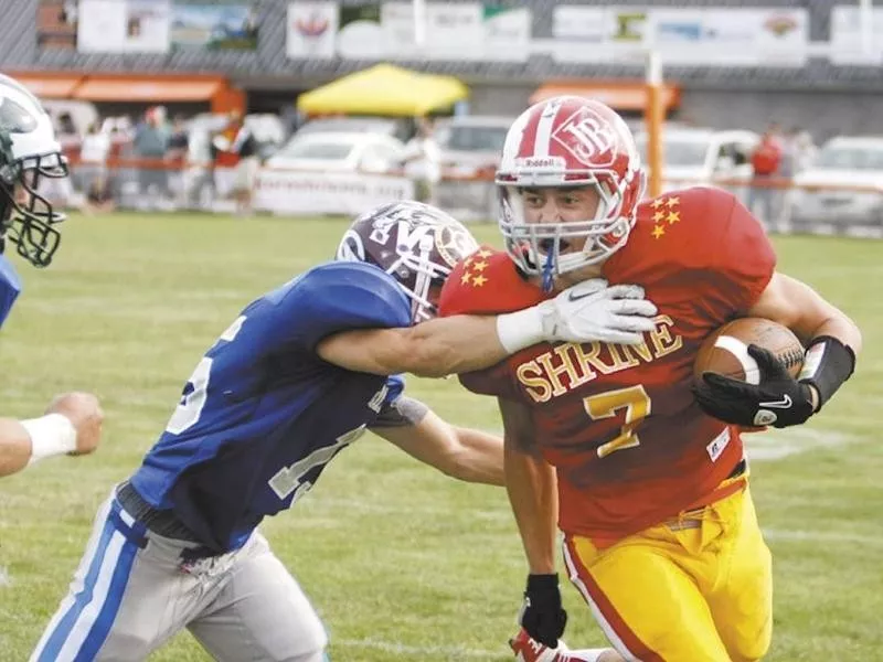 Maine all-time leading receiver Chandler Shostak