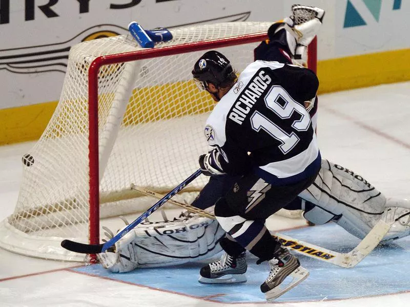 Brad Richards scores game-winning goal