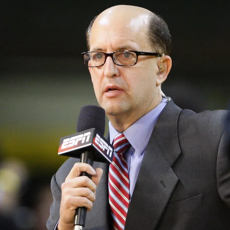 Jeff Van Gundy with mic