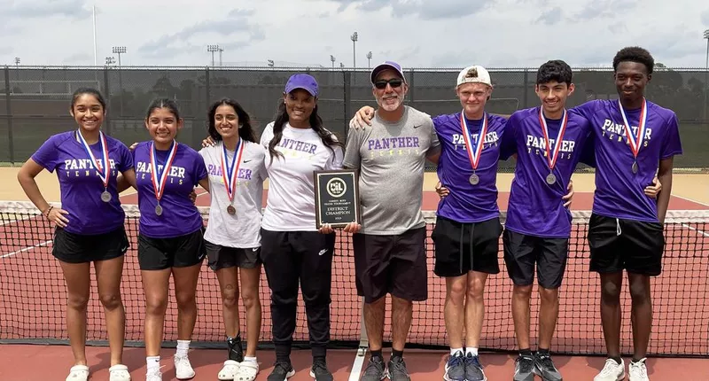 Lufkin tennis team