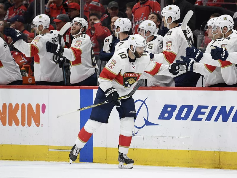 Brett Connolly celebrates his goal