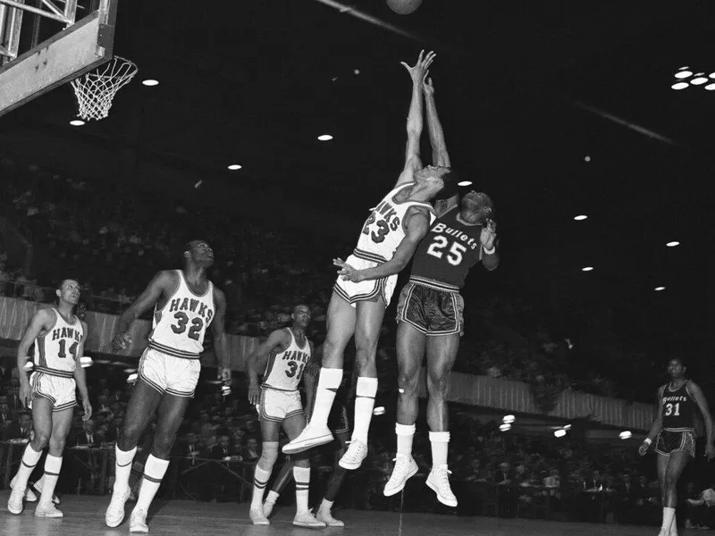 Baltimore Bullets forward Gus Johnson