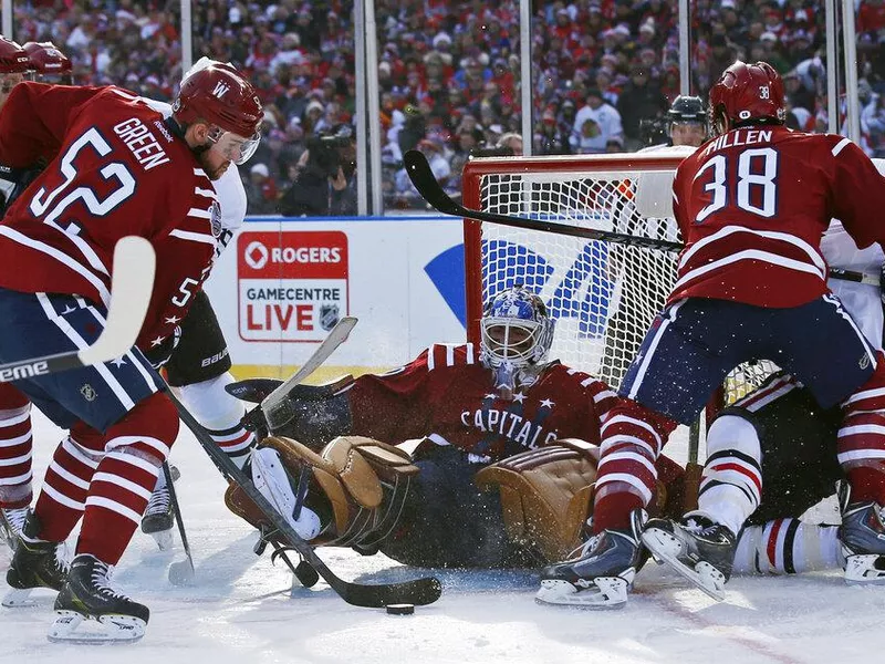 Mike Green, Braden Holtby