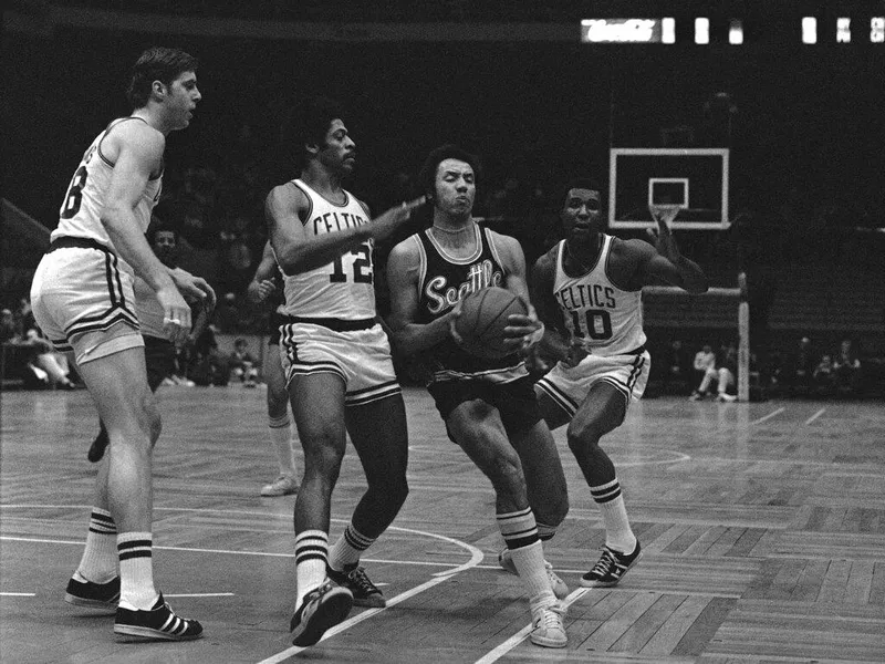 Lenny Wilkens,Don Chaney, Jo Jo White