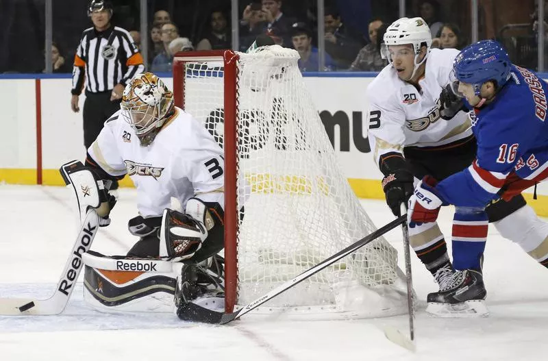 Anaheim Ducks goalie Frederik Andersen