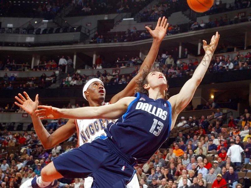 Dallas Mavericks guard Steve Nash