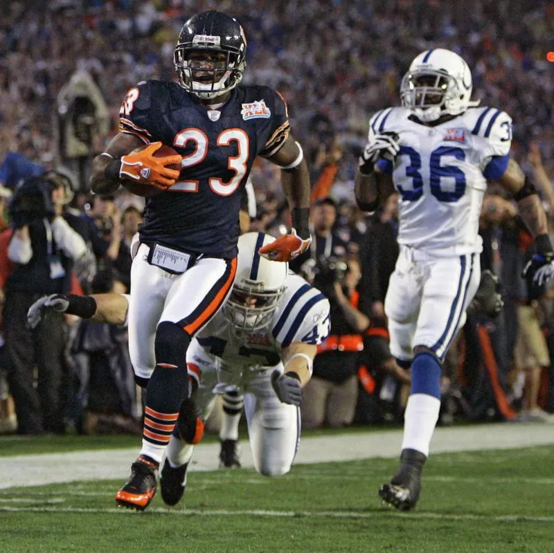 Devin Hester scores touchdown