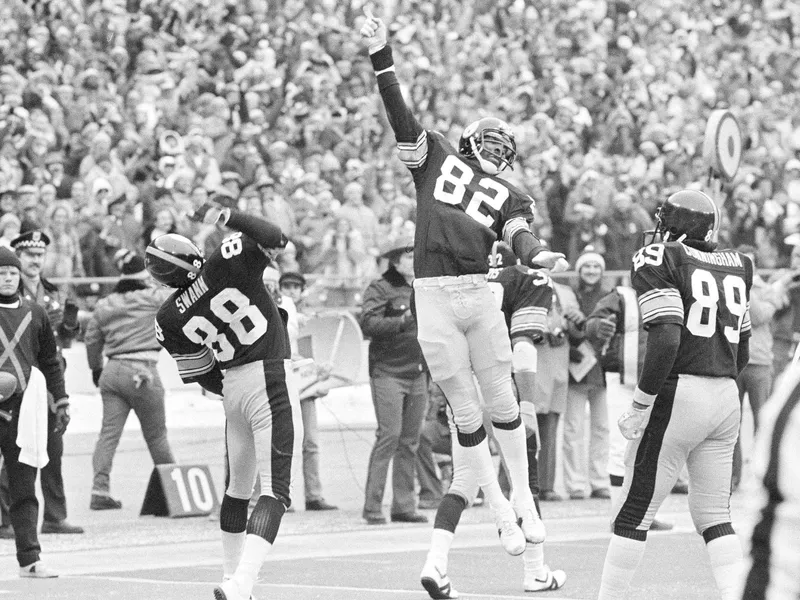 John Stallworth, Lynn Swann, and Bennie Cunningham celebrate