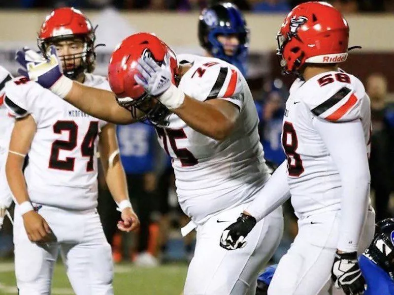 North Medford OL Terrell Kim