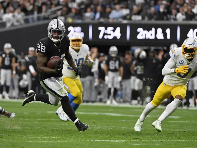 Las Vegas Raiders running back Josh Jacobs