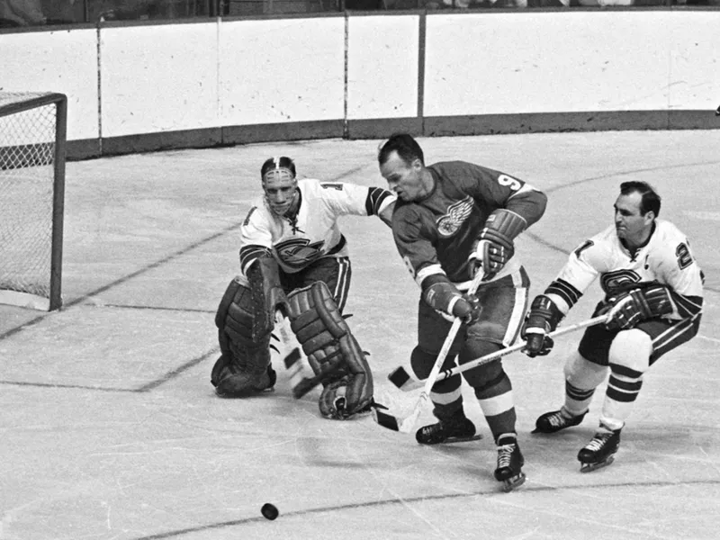 Gordie Howe shot on goal