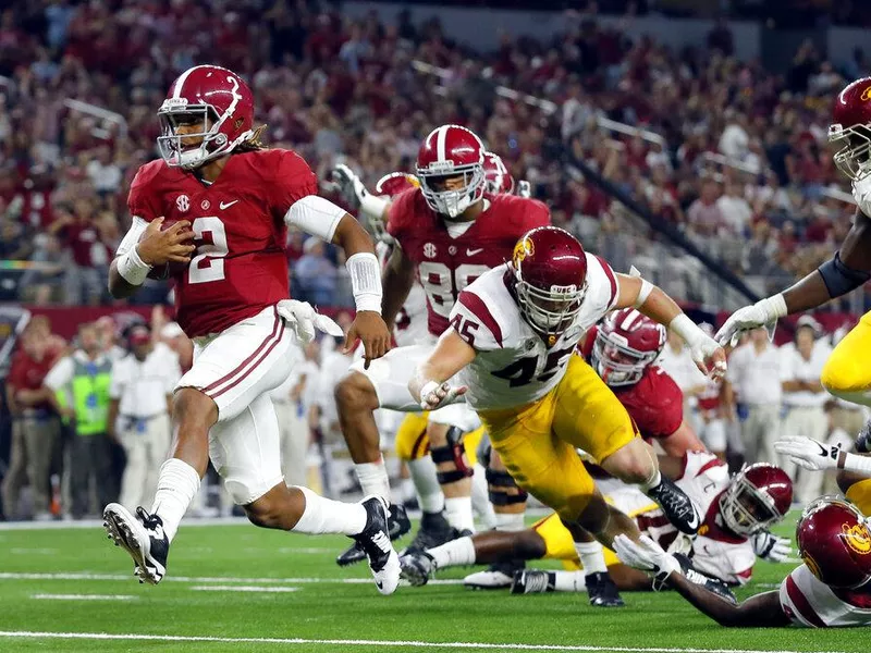 Alabama quarterback Jalen Hurts in 2016