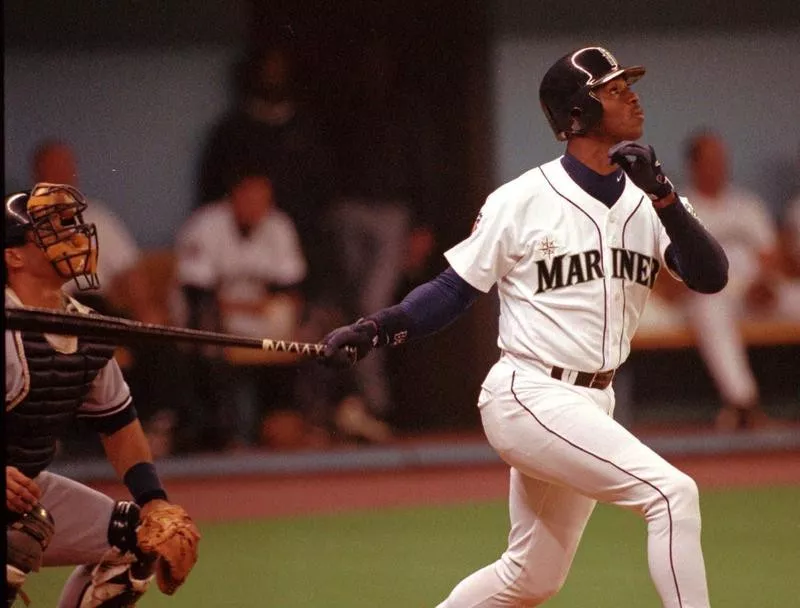 Ken Griffey Jr. hits a home run against New York Yankees