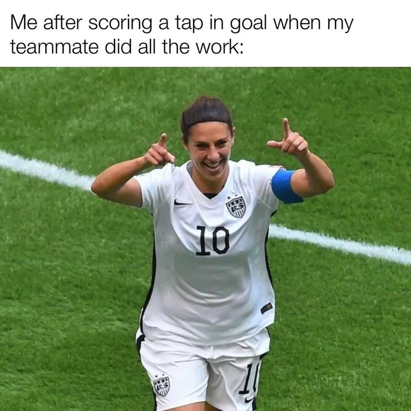 Carli Lloyd celebrating goal