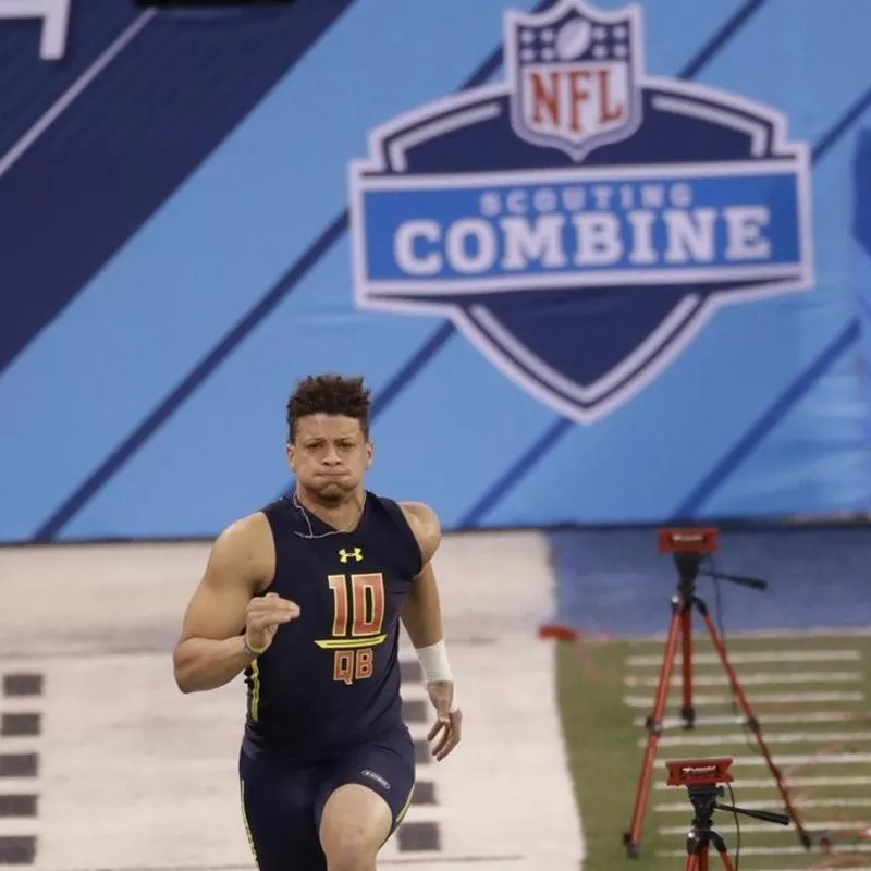 Patrick Mahomes runs a 40 at the NFL combine