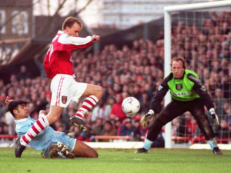 Dennis Bergkamp