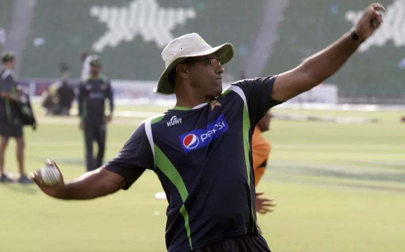 Pakistan head coach Waqar Younis throws ball