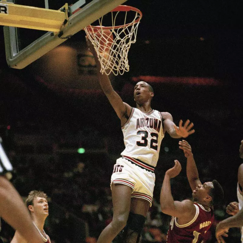 Sean Elliott in 1990