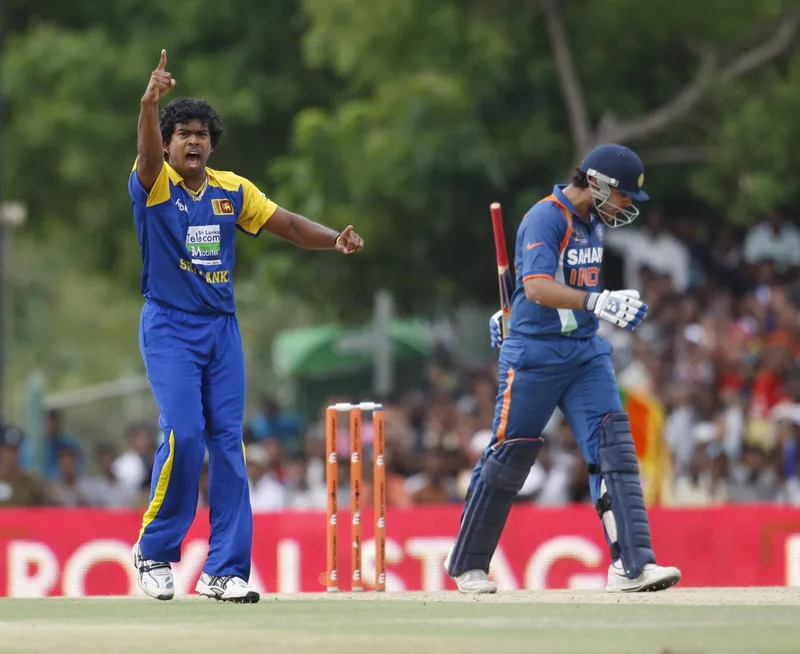 Lasith Malinga celebrates