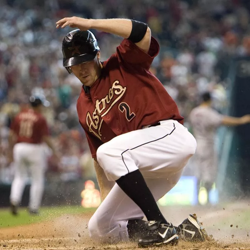 Darin Erstad scores for Houston Astros