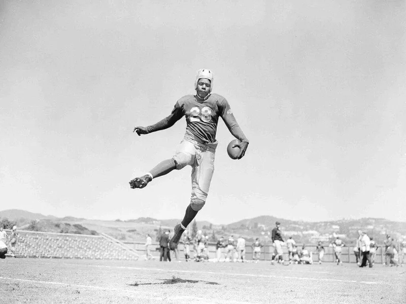 UCLA running back Jackie Robinson