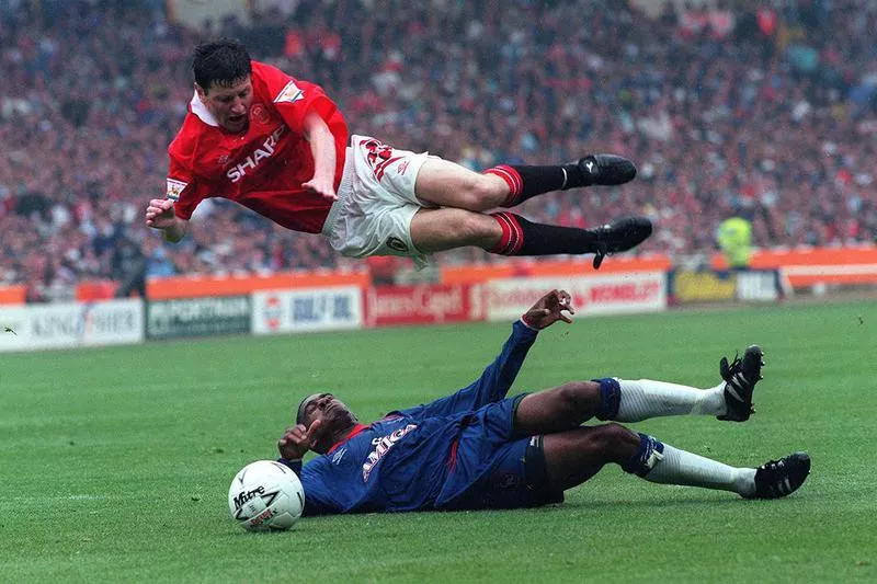 Denis Irwin