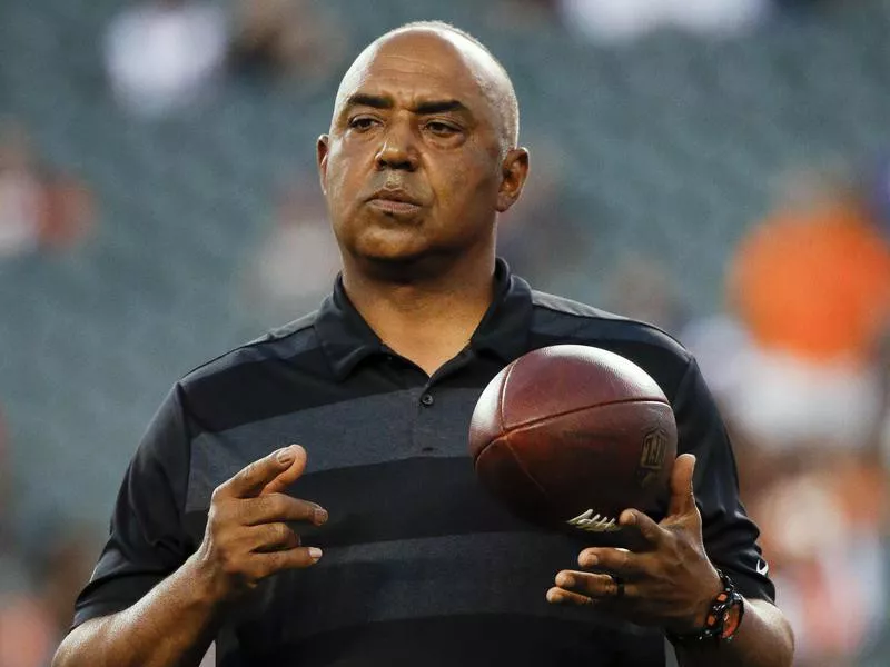 Marvin Lewis