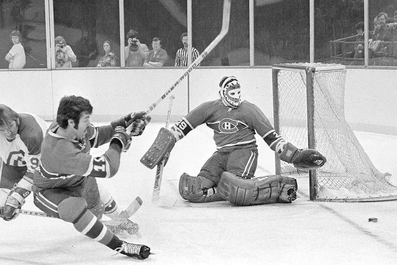 Montreal Canadiens left wing Yvon Lambert and goalie Ken Dryden