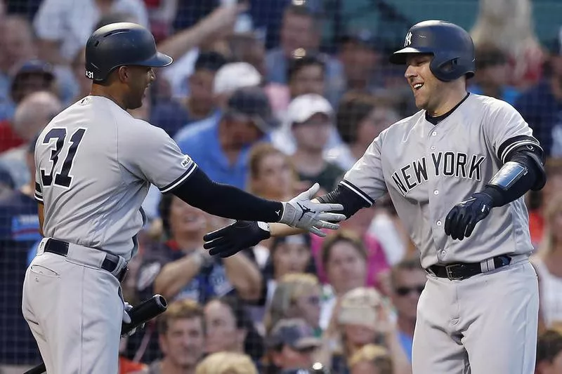 New York Yankees Aaron Hicks and Austin Romine