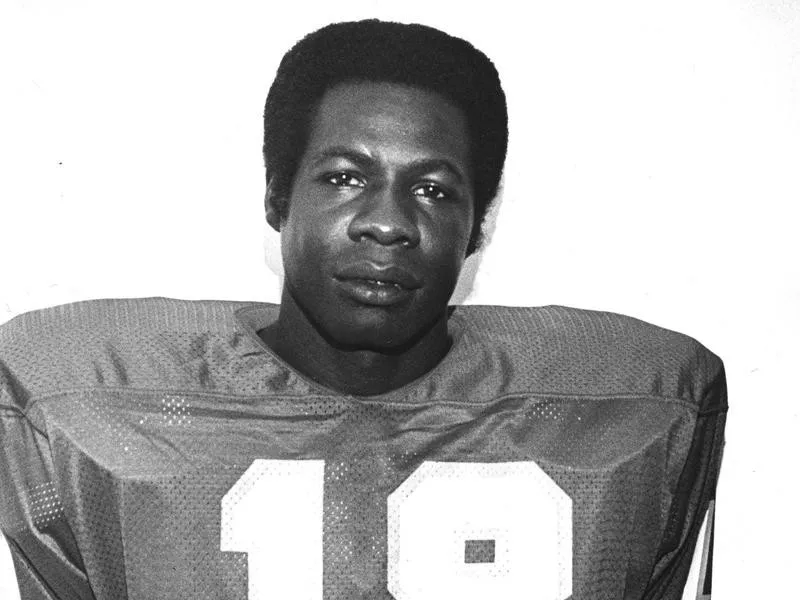 Emmitt Thomas