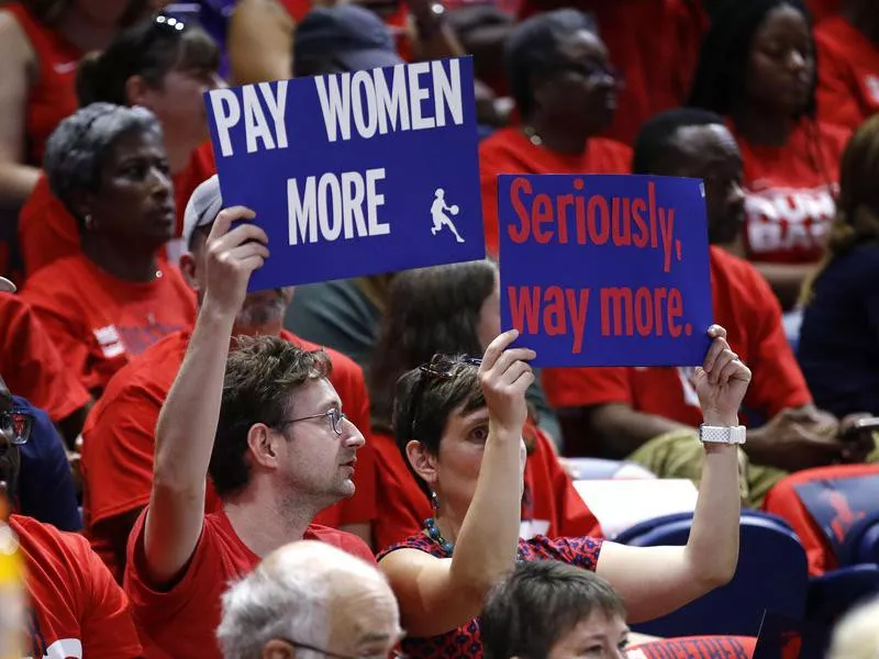 Washington Mystics fans