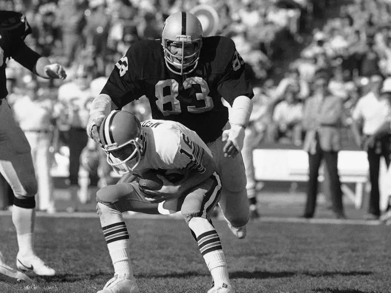 Ted Hendricks