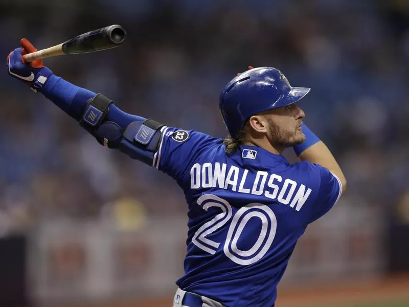 Josh Donaldson hitting