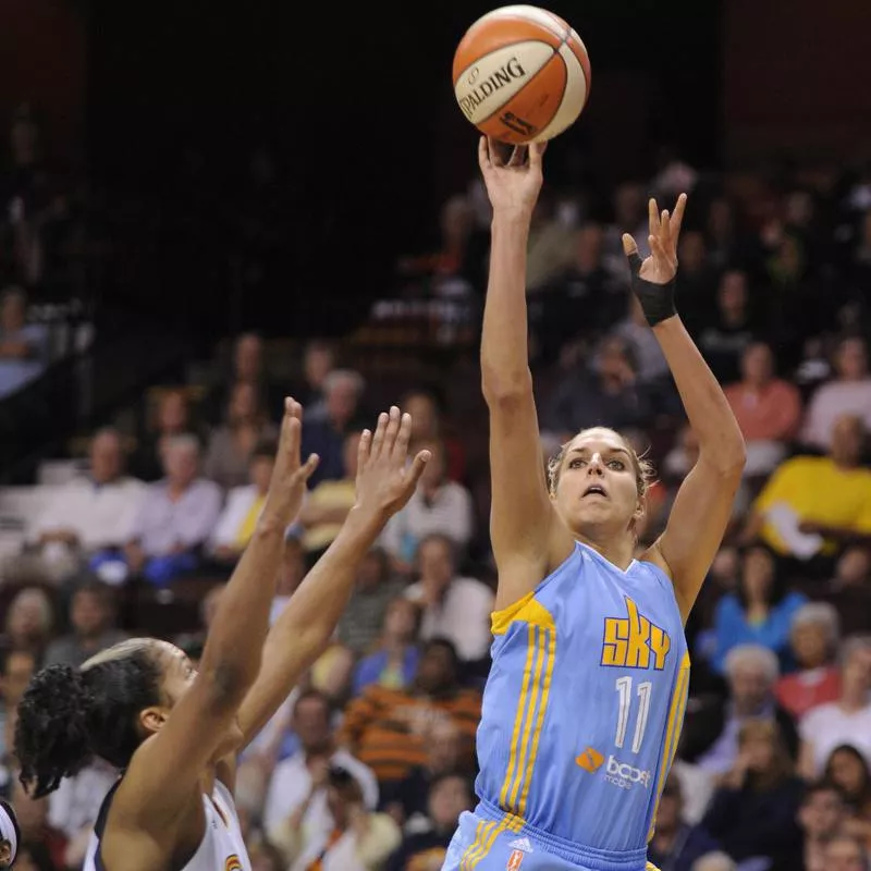 Elena Delle Donne shoots